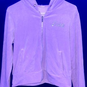 This is a light purple juicy sweatshirt